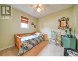 659 SPRINGBANK AVENUE N - 23