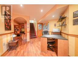 659 SPRINGBANK AVENUE N - 29