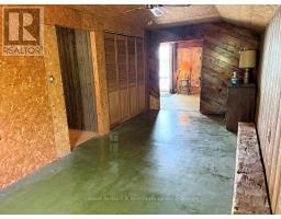 3393 WANEETA DRIVE - 34