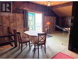 3393 WANEETA DRIVE - 35