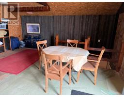 3393 WANEETA DRIVE - 36