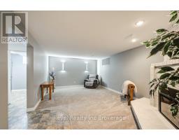 6 OAK STREET - 31