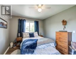 6 OAK STREET - 5