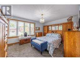85 PARKWOOD DRIVE - 16