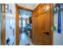 85 PARKWOOD DRIVE - 25