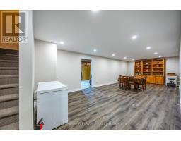 85 PARKWOOD DRIVE - 35