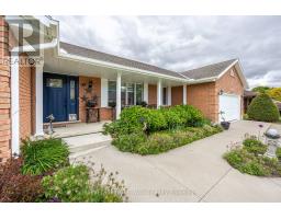 85 PARKWOOD DRIVE - 40