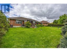 85 PARKWOOD DRIVE - 44