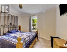 73 HOPE STREET E - 11