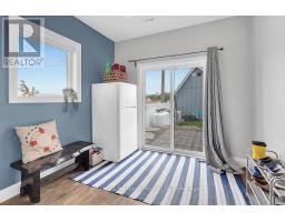 219 ORDNANCE AVENUE - 25
