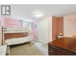 43 WOODLAND CRESCENT - 23