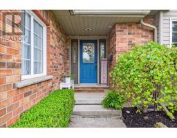43 WOODLAND CRESCENT - 3