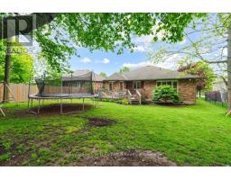 43 WOODLAND CRESCENT - 30