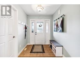 43 WOODLAND CRESCENT - 4