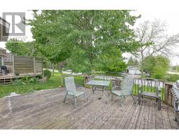 61 KERR CRESCENT - 10