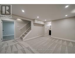 1003 B NESBITT CRESCENT - 34