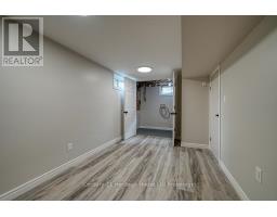 1003 B NESBITT CRESCENT - 40