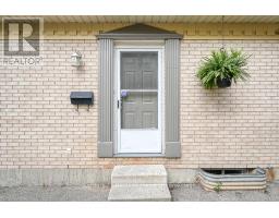 1003 B NESBITT CRESCENT - 6