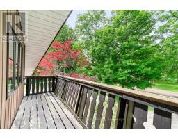 405542 BEACONSFIELD ROAD - 24