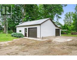 405542 BEACONSFIELD ROAD - 37
