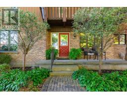 405542 BEACONSFIELD ROAD - 4