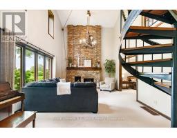 405542 BEACONSFIELD ROAD - 7
