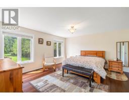 365626 EVERGREEN STREET - 12