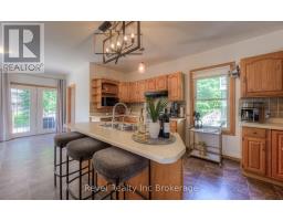 509 CANTERBURY STREET - 12