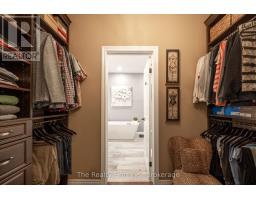 146 KNIGHTS BRIDGE ROAD - 17