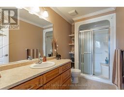 78 OLIVER CRESCENT - 21