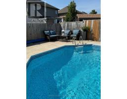 78 OLIVER CRESCENT - 42