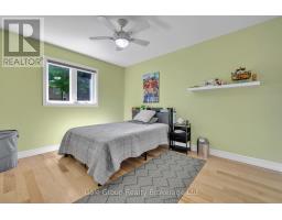 78 POTTER S WAY - 18