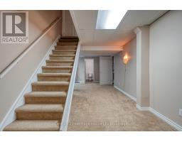 41 NASKAPI STREET - 32