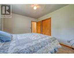 584450 BEACHVILLE ROAD - 21