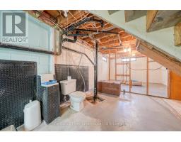 584450 BEACHVILLE ROAD - 33