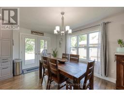 435 QUEEN STREET - 27
