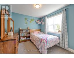 435 QUEEN STREET - 30