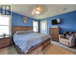 435 QUEEN STREET - 32