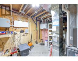 435 QUEEN STREET - 38