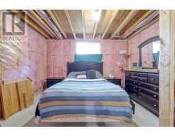 435 QUEEN STREET - 40