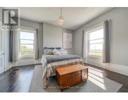383559 SALFORD ROAD - 33