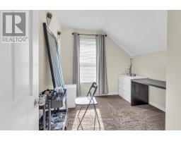 17 ARTHUR STREET - 17