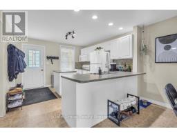 17 ARTHUR STREET - 4