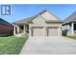 37 LOWRIE CRESCENT - 1