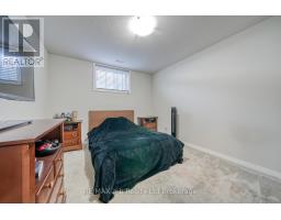 37 LOWRIE CRESCENT - 36
