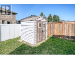 37 LOWRIE CRESCENT - 43