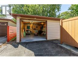 127 CLARKE STREET N - 28