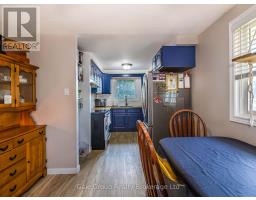 19 GREENDALE CRESCENT - 3
