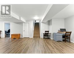 107 APPLEWOOD STREET - 29