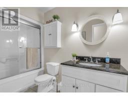 4 DEMEYERE AVENUE - 15